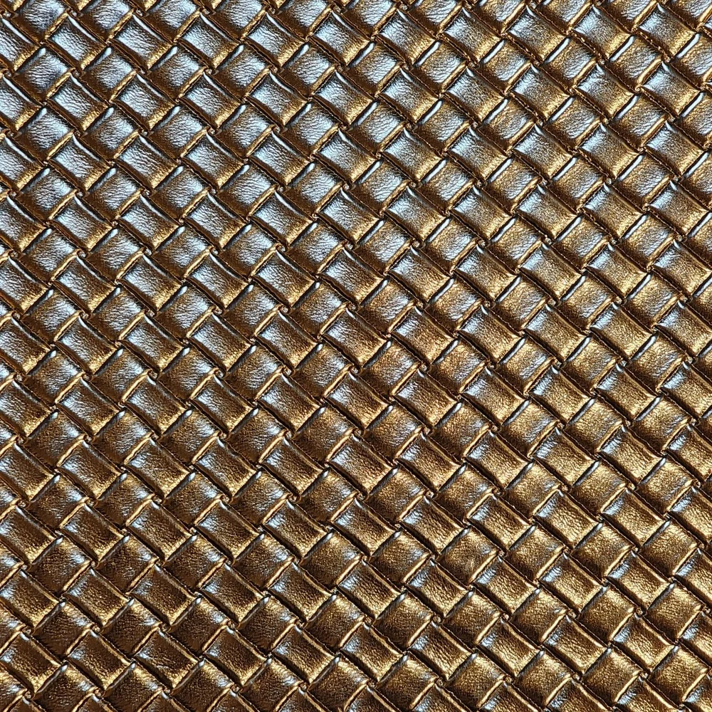 N/A gold toned
